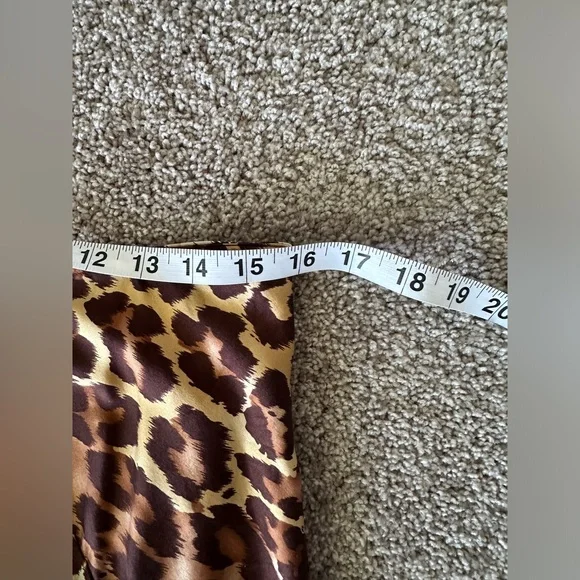 VTG 90s Y2K 100% Silk Moda International Midi animal print skirt street Grunge - Picture 7 of 9